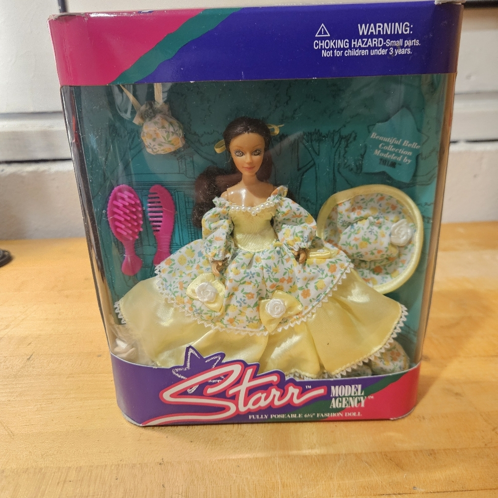 TAYLOR - STARR Model Agency Fully Poseable 6 1/2" Doll Belle Collection - New